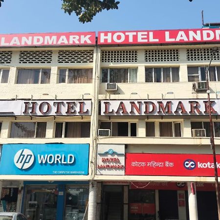 Hotel Landmark Chandīgarh Exteriör bild